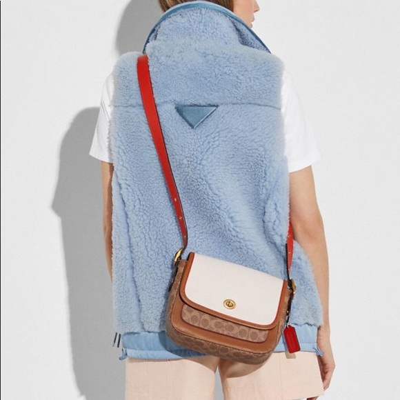 ❌SOLD❌ Coach Signature Rambler Crossbody - Picture 6 of 8